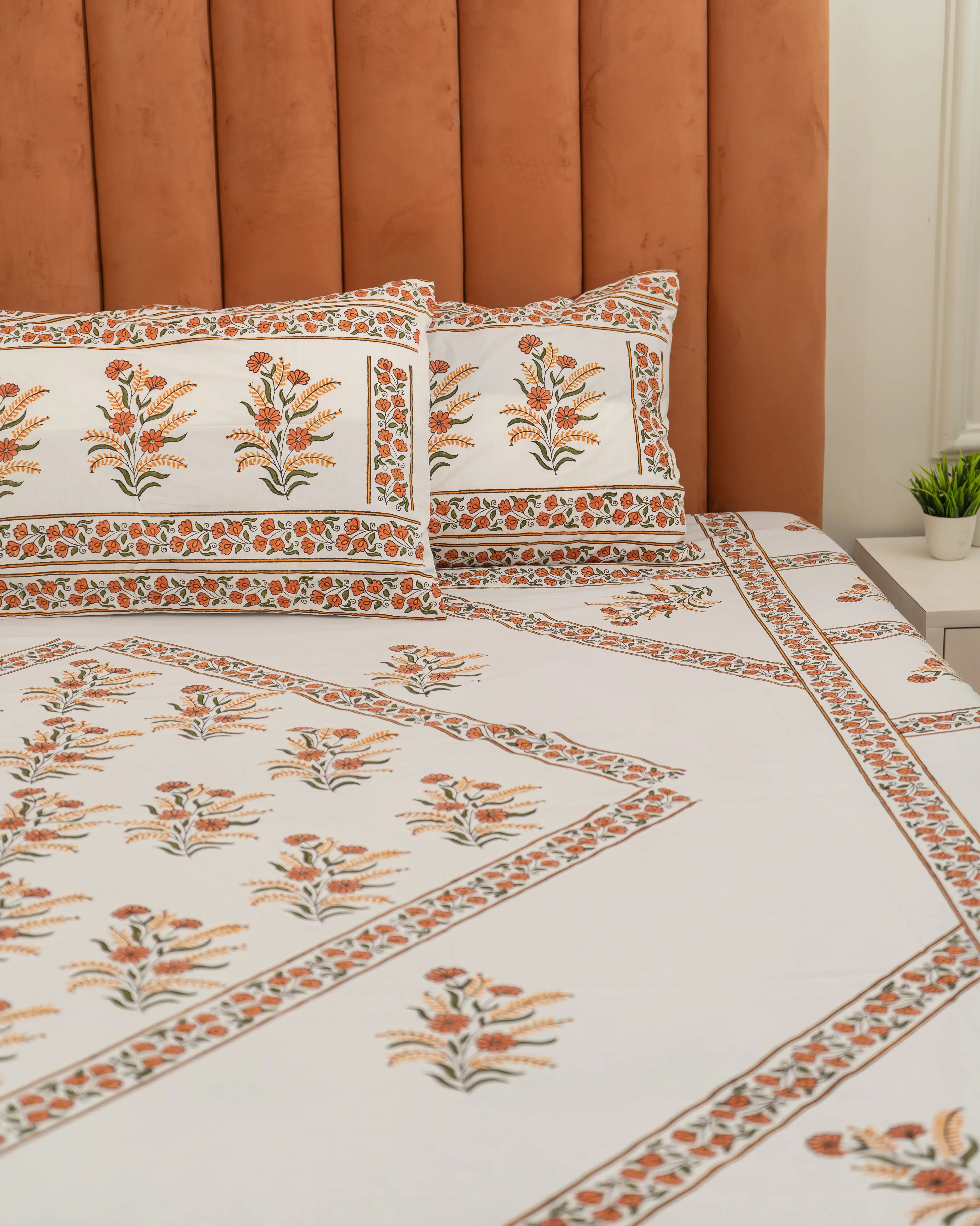 Handmade King Size Jaipuri Block Print Bedsheet with Floral Diamond Motif Sukhara